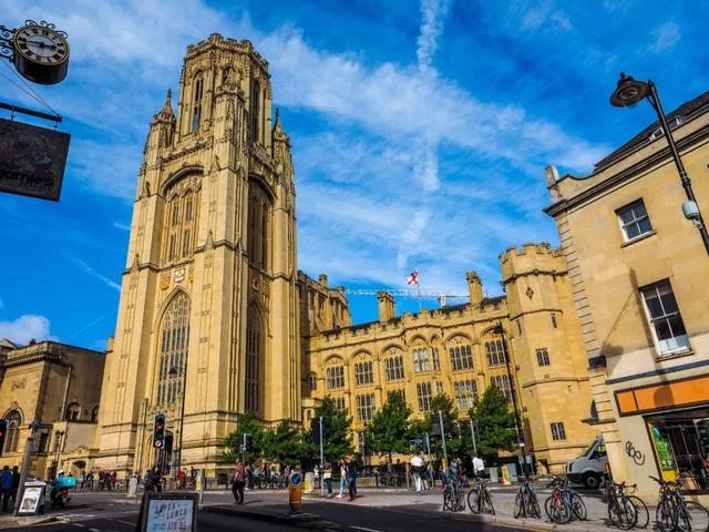英国布里斯托留学生租房 英国布里斯托留学生怎么找学生公寓