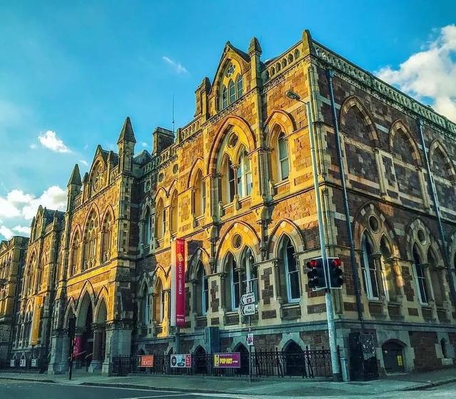 英国埃克塞特留学怎么租学生公寓 埃克塞特住宿费用