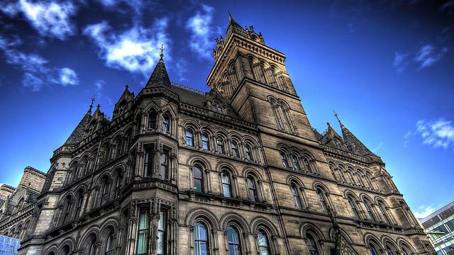英国曼彻斯特留学租学生公寓 英国曼彻斯特留学生怎么找房子