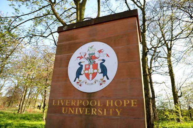 英国利物浦约翰摩尔斯大学学生公寓注意事项 利物浦约翰摩尔斯大学住宿价格