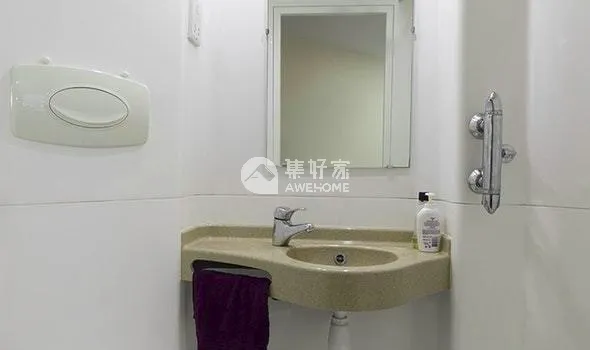 海威科姆白金汉大学租房注意事项 白金汉大学学生公寓贵吗