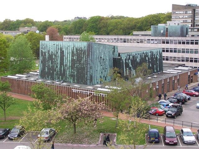 英国南安普顿留学租学生公寓 南安普顿留学生怎么找房