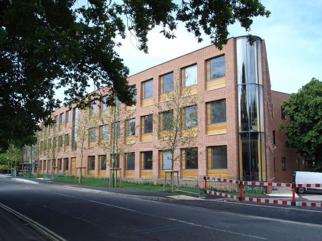 英国南安普顿留学生找房子 南安普顿留学如何租房子