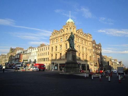 英国留学生在爱丁堡如何租房 爱丁堡住宿多少钱一周