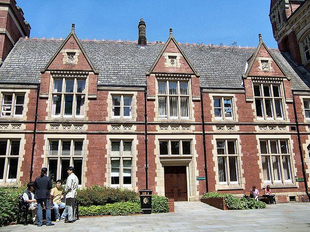 英国留学在利物浦如何找公寓 利物浦租房价格