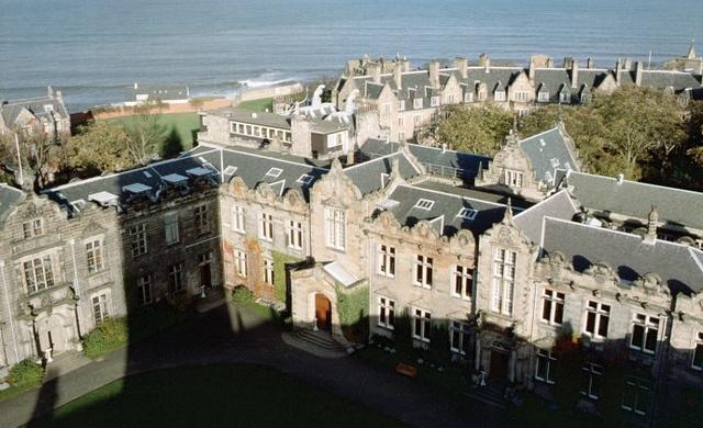 埃克塞特留学租学生公寓 英国埃克塞特留学如何找房