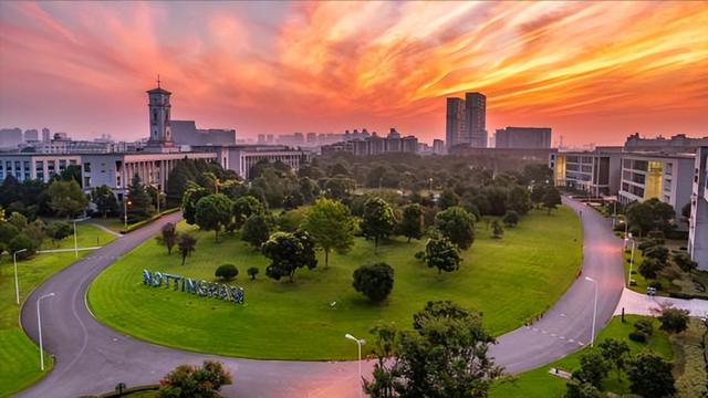 诺丁汉留学租学生公寓 诺丁汉学生公寓多少钱一周