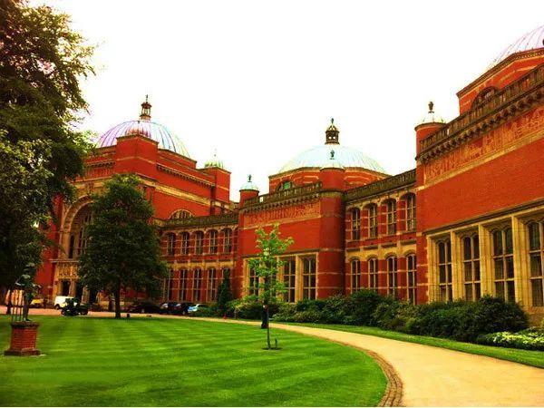 英国伯明翰留学租房 伯明翰学生公寓多少钱一周