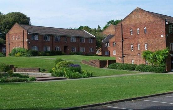 英国南安普顿留学生租房 英国南安普顿留学生怎么找学生公寓