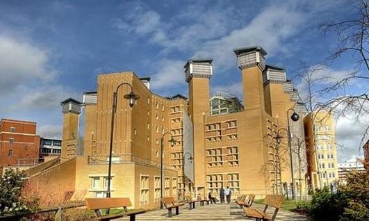 考文垂留学生找房 英国考文垂留学怎么租学生公寓