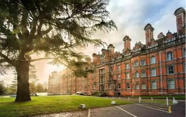 英国埃克塞特留学生找房子 英国留学在埃克塞特如何找公寓