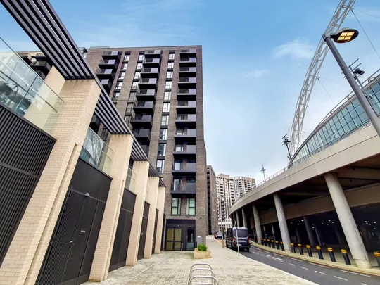 英国卡迪夫留学生找房 英国卡迪夫留学怎么找学生公寓